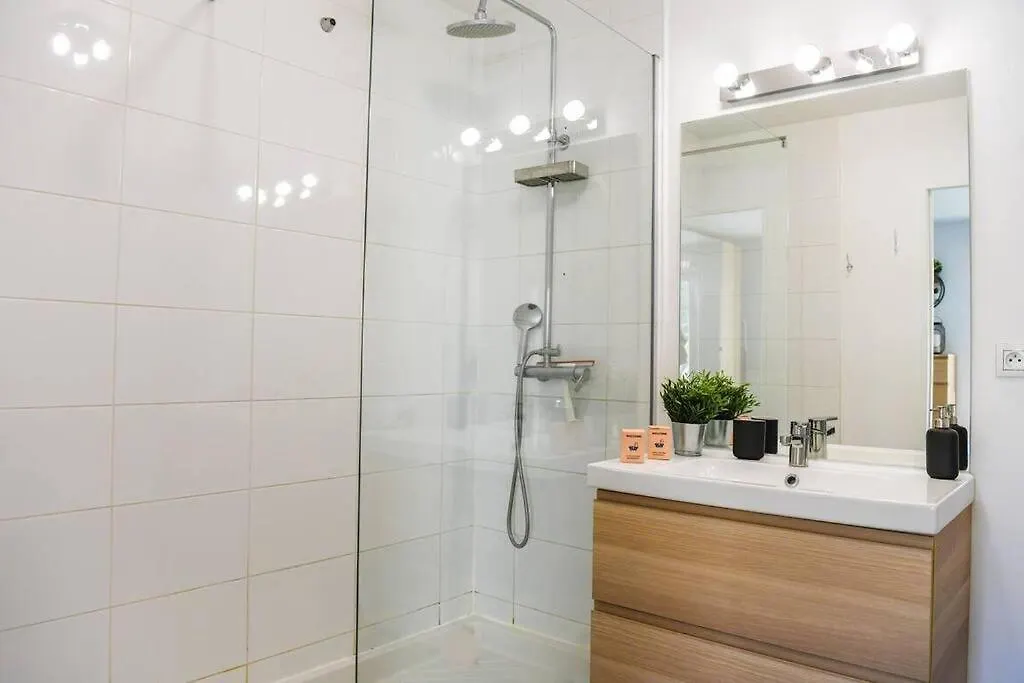 Le Cape-Grand Appartement Avec Terrasse Et Jacuzzi Marsella Apartamento