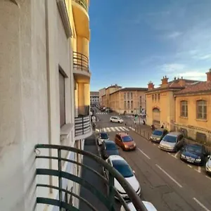  Appartement Label Etape - 2min Gare - Wifi - Terrasse